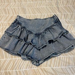 Ruffle denim skirt ~ Size Small